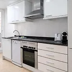 Mountain View With 2 Bedrooms & 2 Bathrooms * دينايا