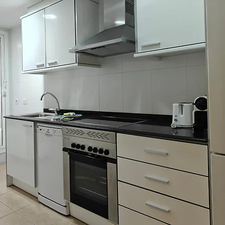 Mountain View With 2 Bedrooms & 2 Bathrooms