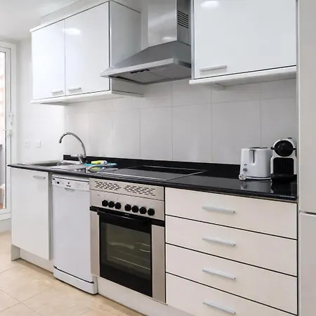 Mountain View With 2 Bedrooms & 2 Bathrooms * דניה
